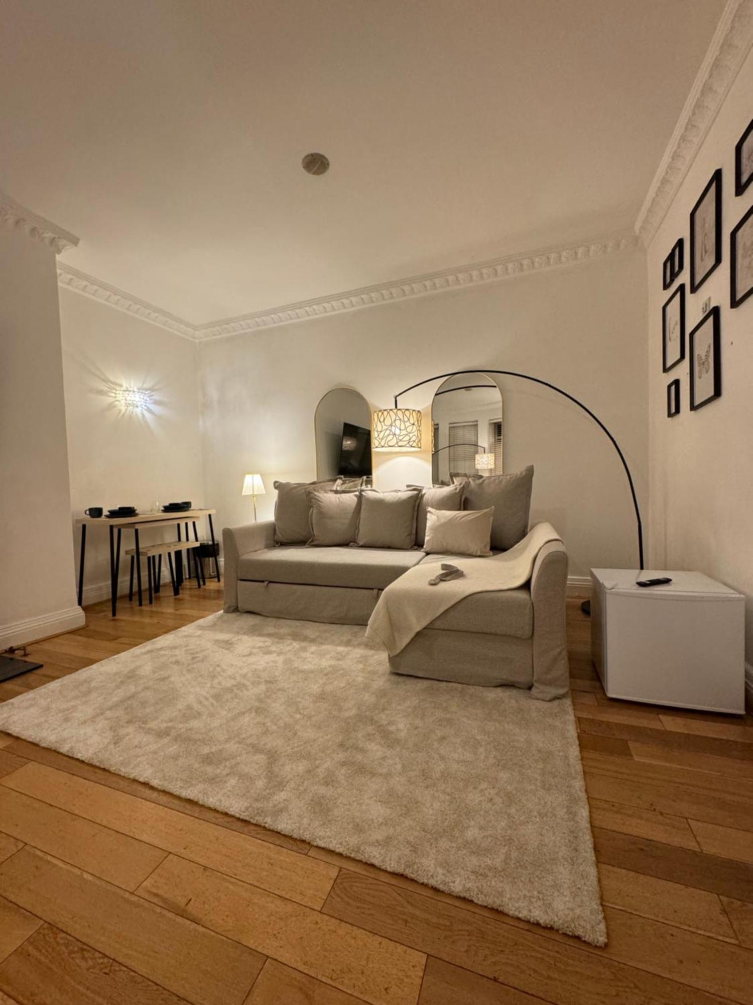Апартаменты Hyde Park Corner House Лондон Экстерьер фото